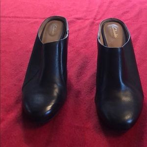 Black wedge leather slip on